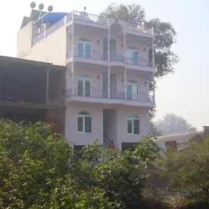 https://ray-of-maya.agrahotelsindia.net